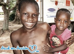 EXPOSICI&Oacute;N FOTOGR&Aacute;FICA: CAMPA&Ntilde;A OFTALMOL&Oacute;GICA Y &Oacute;PTICA TOGO 2015