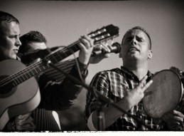 LOS ENCUENTROS DE CUADRILLAS: UN LUGAR PARA LA FIESTA